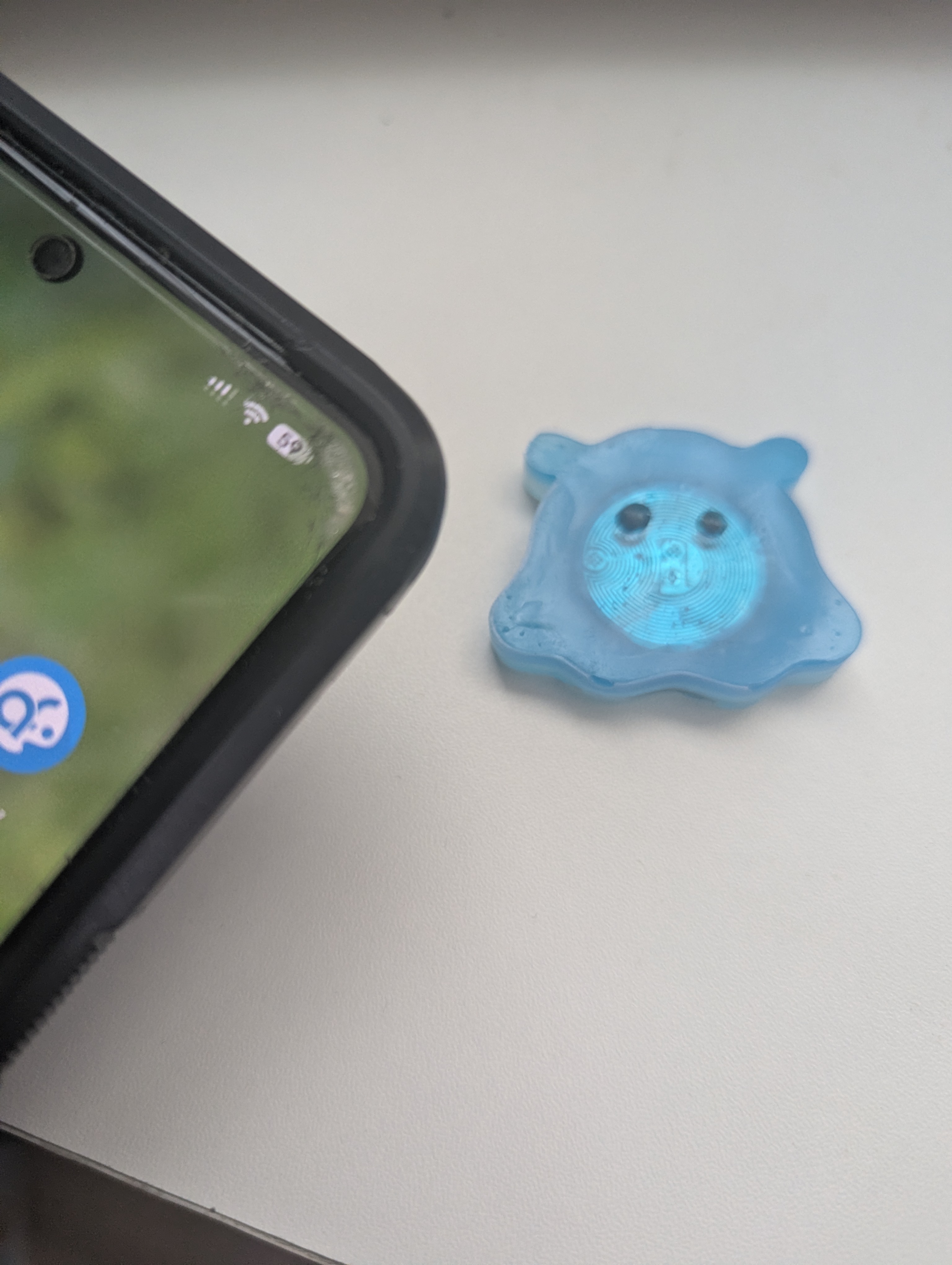 スマホをかざす動作